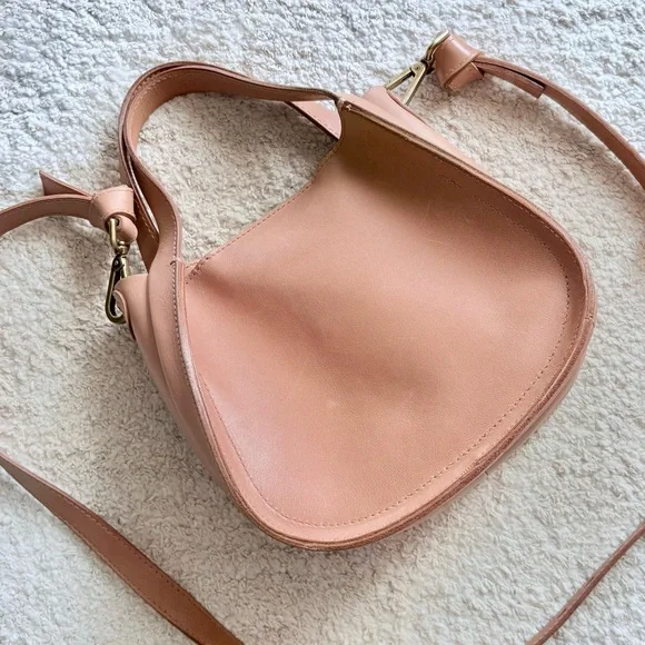 Madewell Sydney Light Tan Leather Crossbody Handbag Brass Details 9”x 8” - Picture 11 of 12